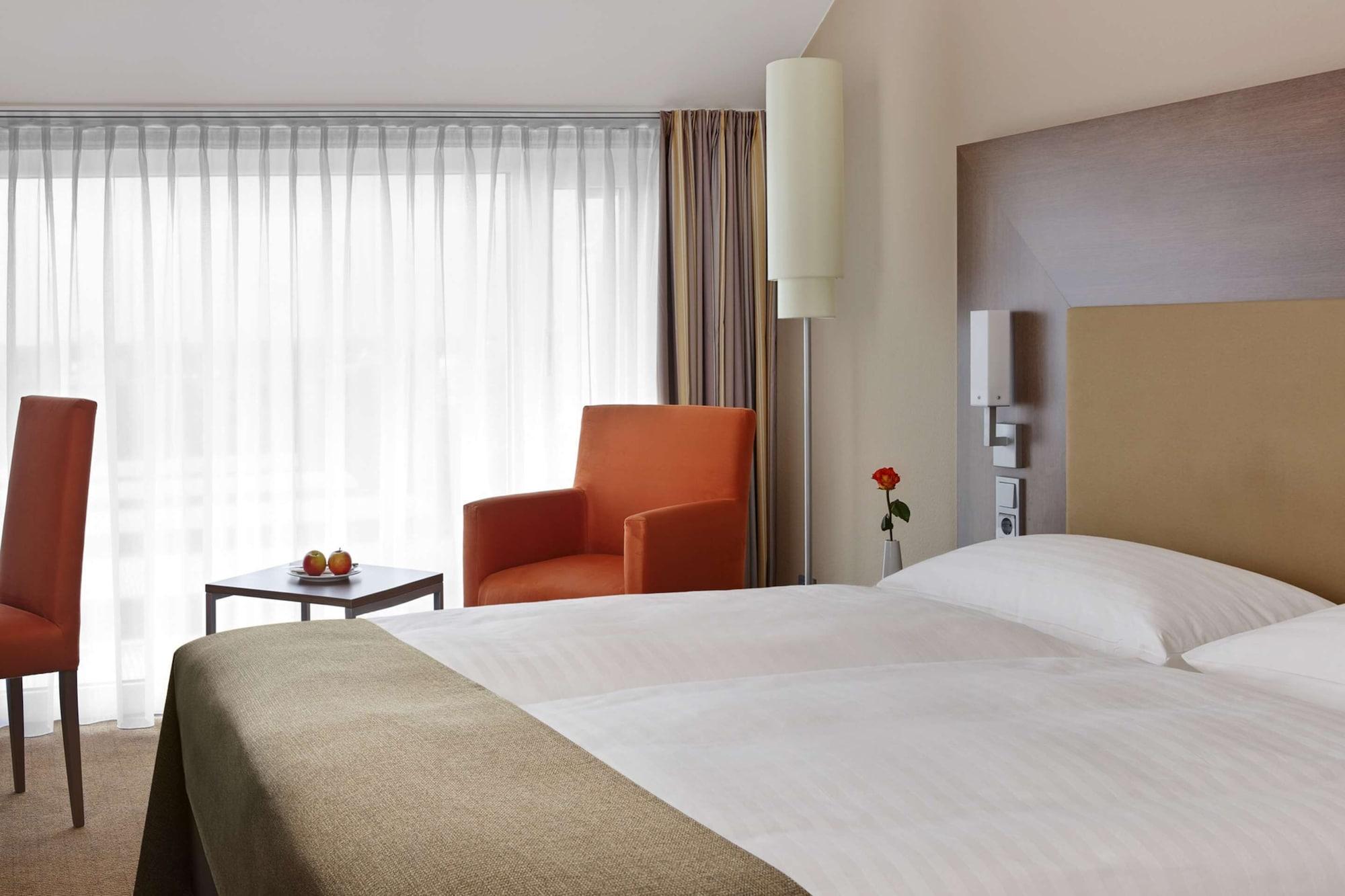 Intercityhotel Darmstadt Exterior photo
